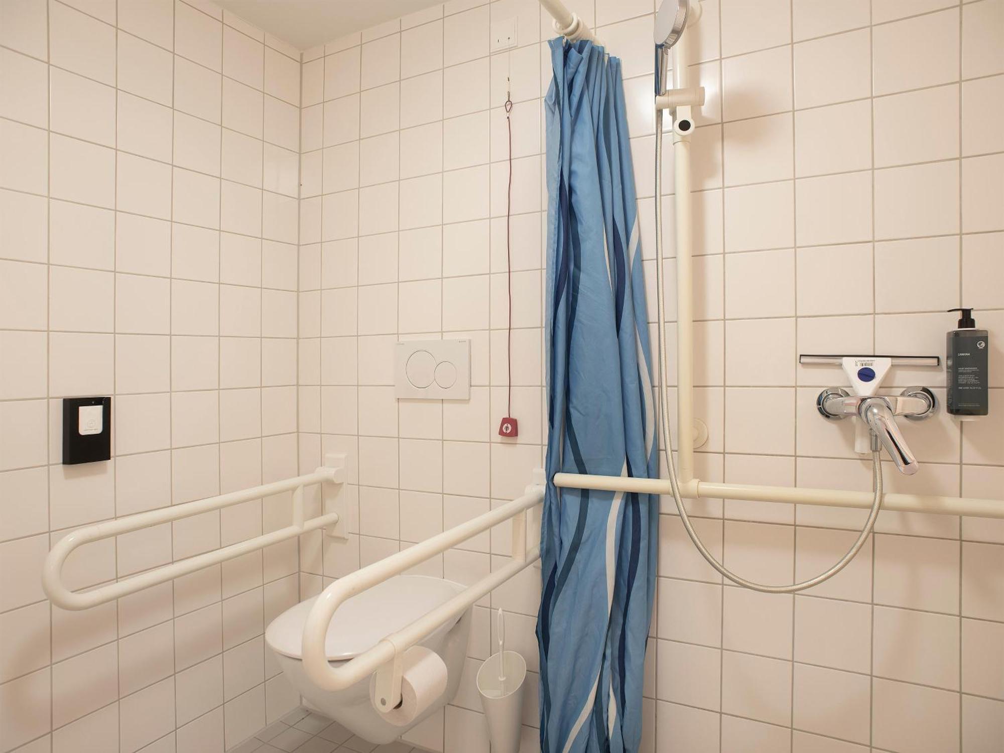 B&B Hotel Rostock-Broderstorf المظهر الخارجي الصورة