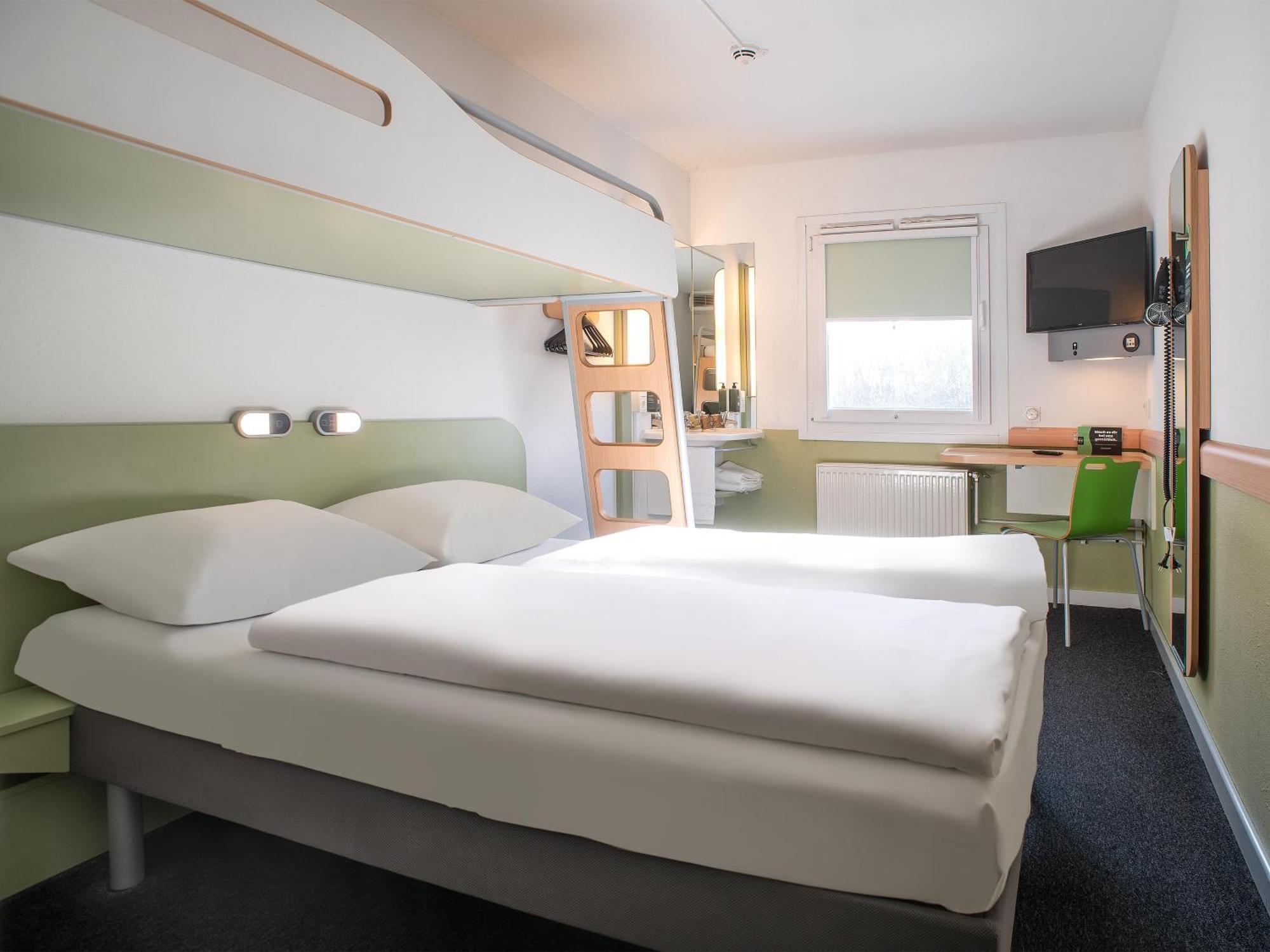 B&B Hotel Rostock-Broderstorf المظهر الخارجي الصورة