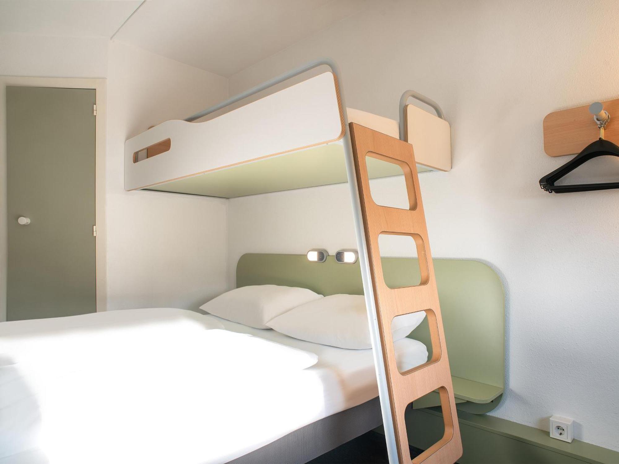 B&B Hotel Rostock-Broderstorf المظهر الخارجي الصورة