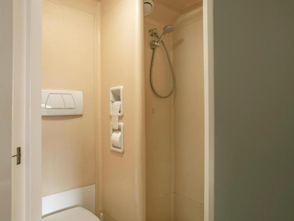 B&B Hotel Rostock-Broderstorf المظهر الخارجي الصورة